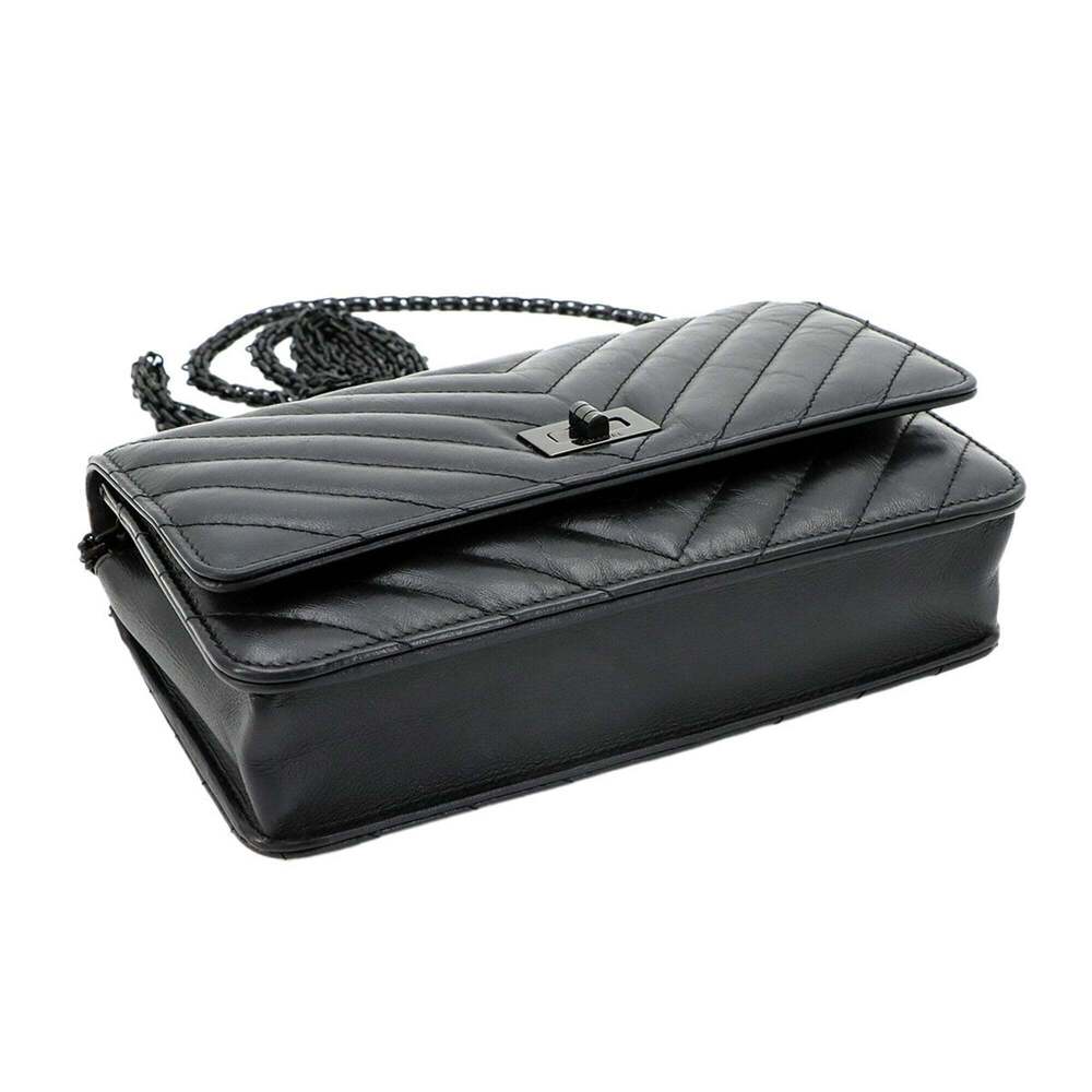 CHANEL Black Leather Wallet - Picture 5 of 10